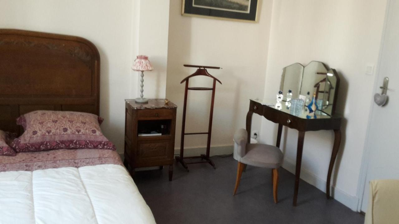 L'Ecrin Bed & Breakfast Villeneuve-sur-Lot Exterior photo